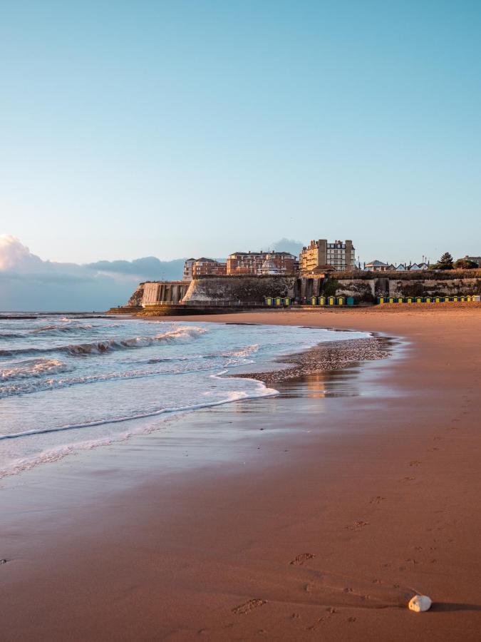 The Sea Lounge Accomodation Broadstairs Extérieur photo